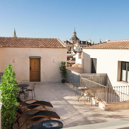 Isg Apartments Cedaceros Sevilla Buitenkant foto