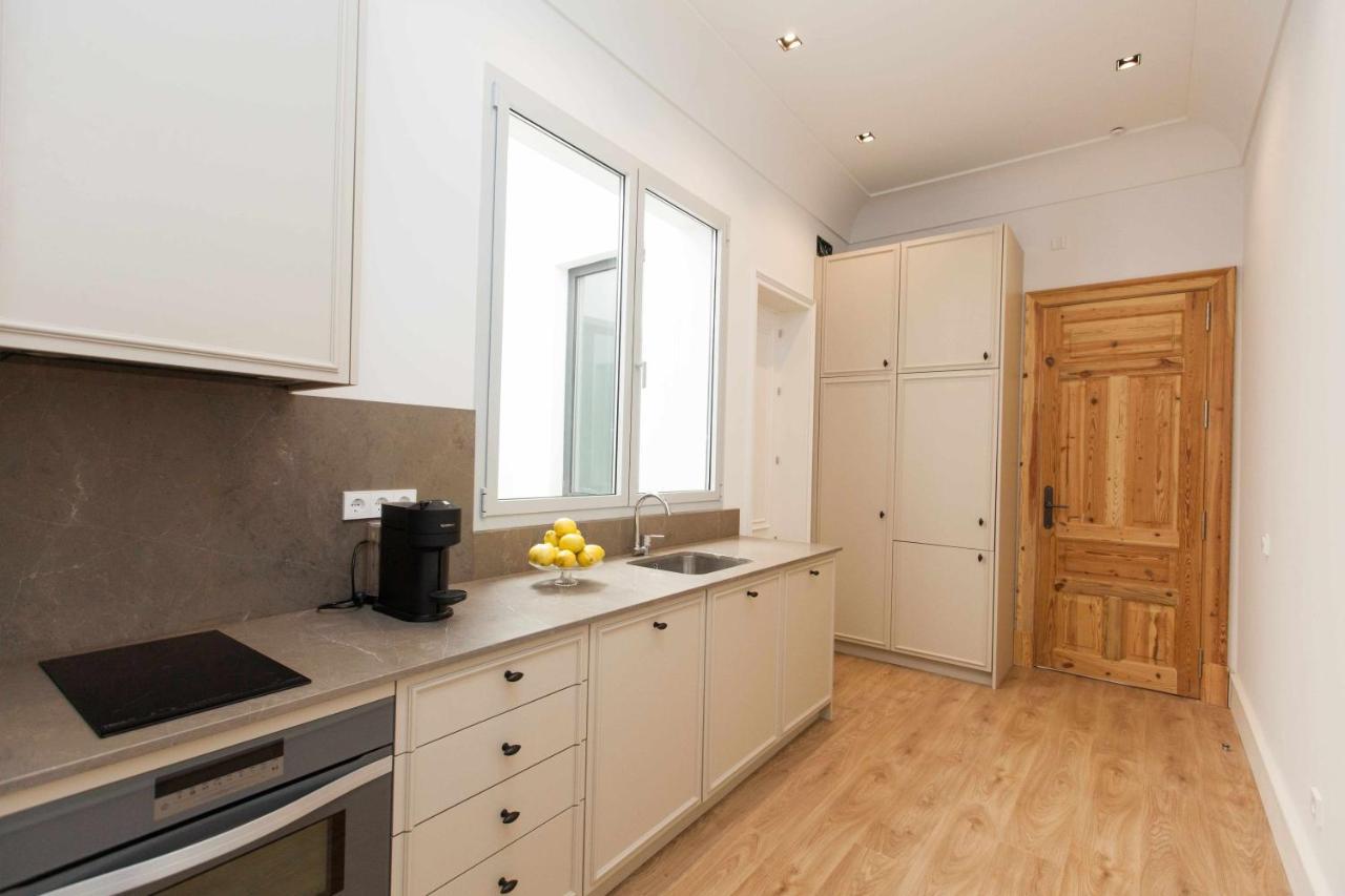 Isg Apartments Cedaceros Sevilla Buitenkant foto