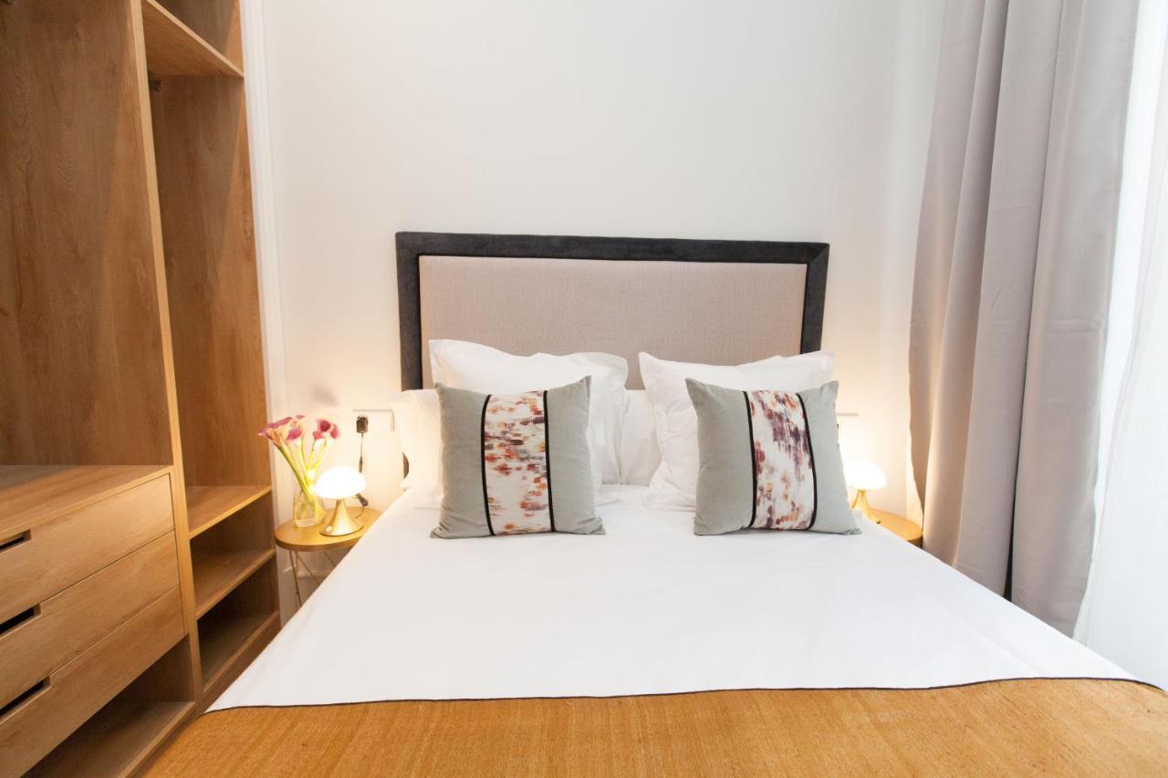 Isg Apartments Cedaceros Sevilla Kamer foto