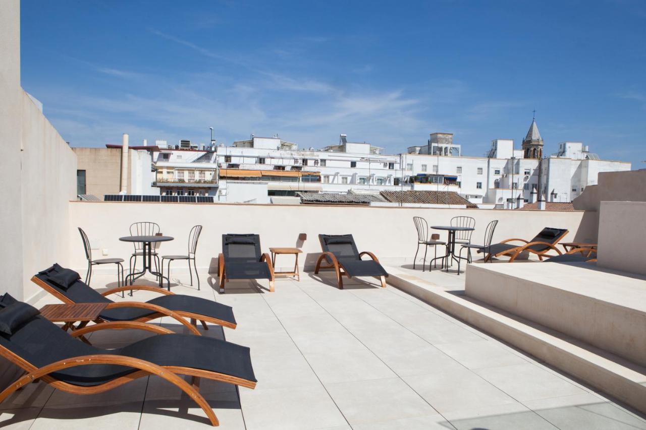 Isg Apartments Cedaceros Sevilla Buitenkant foto