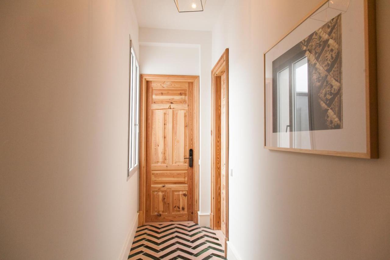 Isg Apartments Cedaceros Sevilla Buitenkant foto