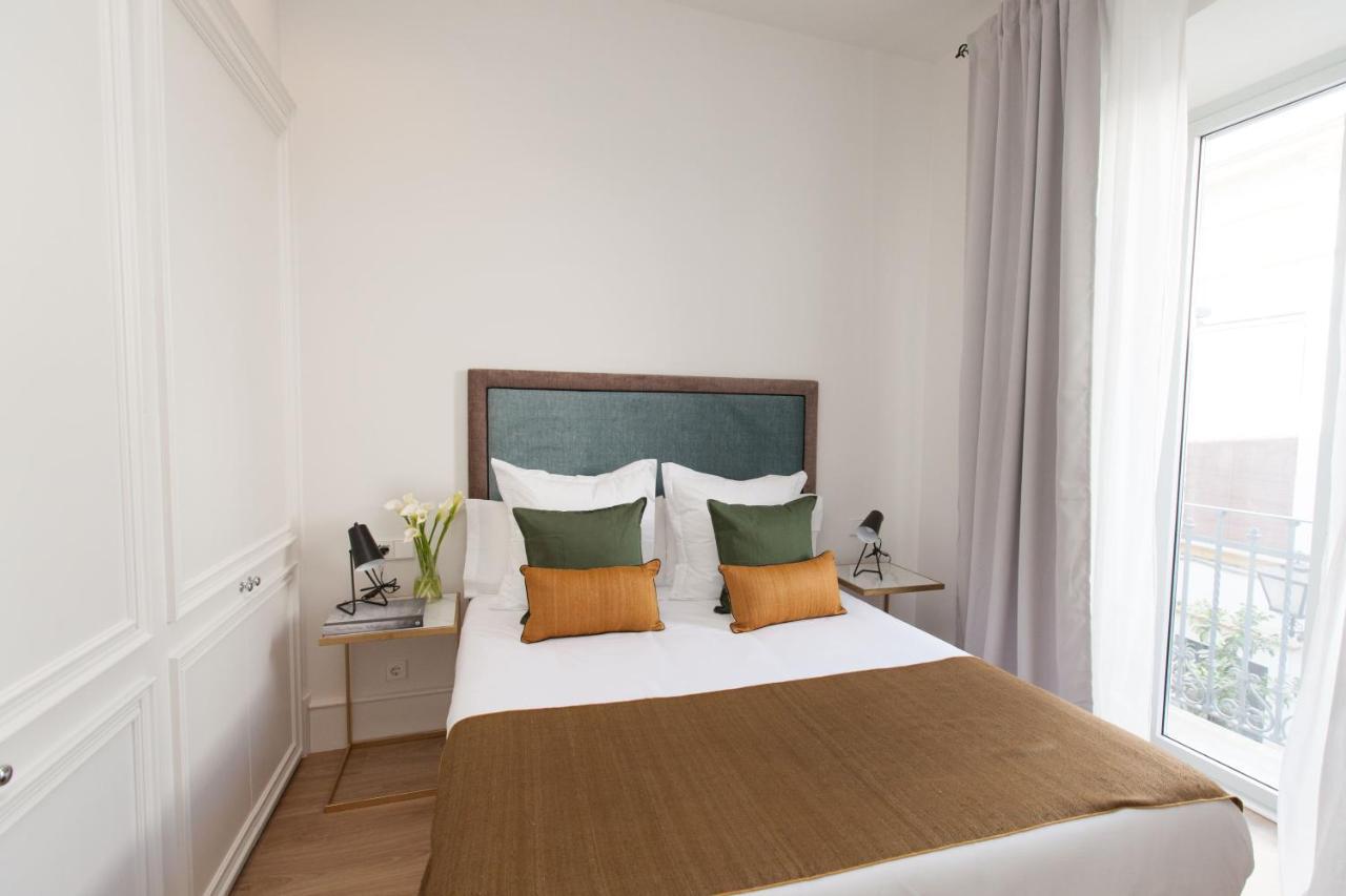 Isg Apartments Cedaceros Sevilla Buitenkant foto