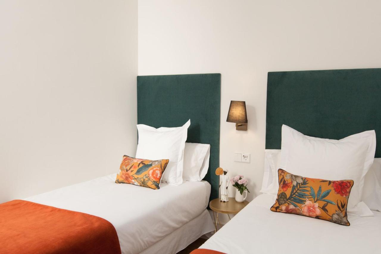 Isg Apartments Cedaceros Sevilla Buitenkant foto