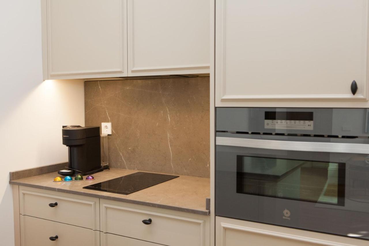 Isg Apartments Cedaceros Sevilla Buitenkant foto