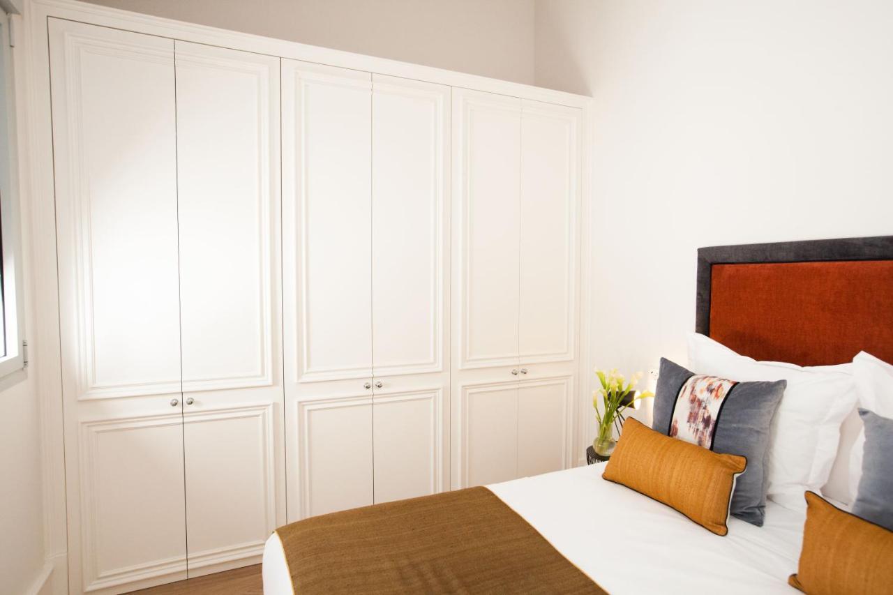 Isg Apartments Cedaceros Sevilla Buitenkant foto