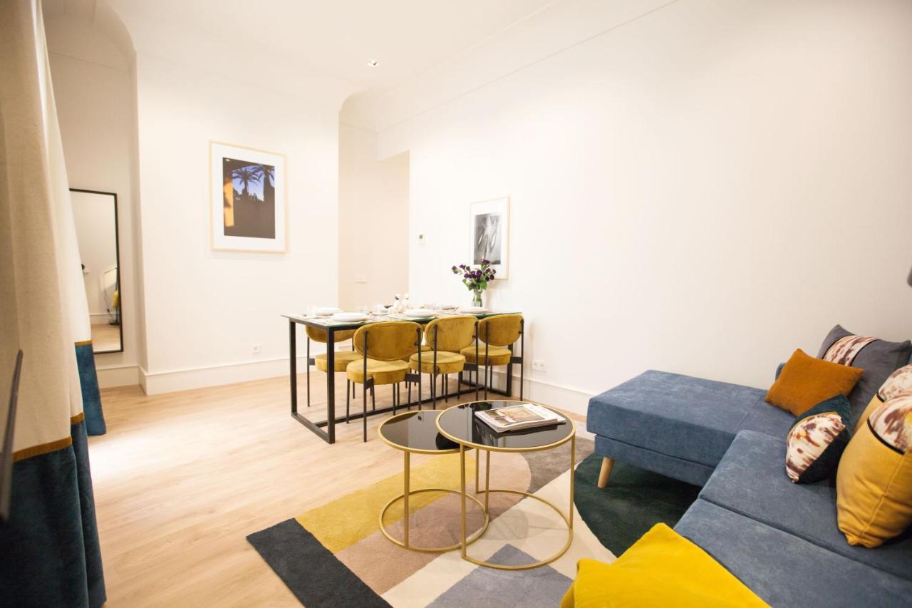 Isg Apartments Cedaceros Sevilla Buitenkant foto